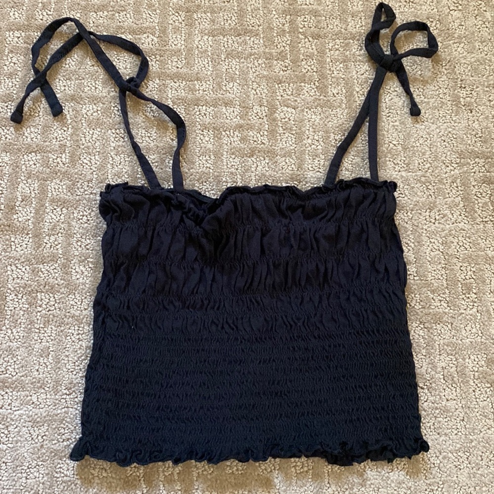 H&M Ruffle Crop Top